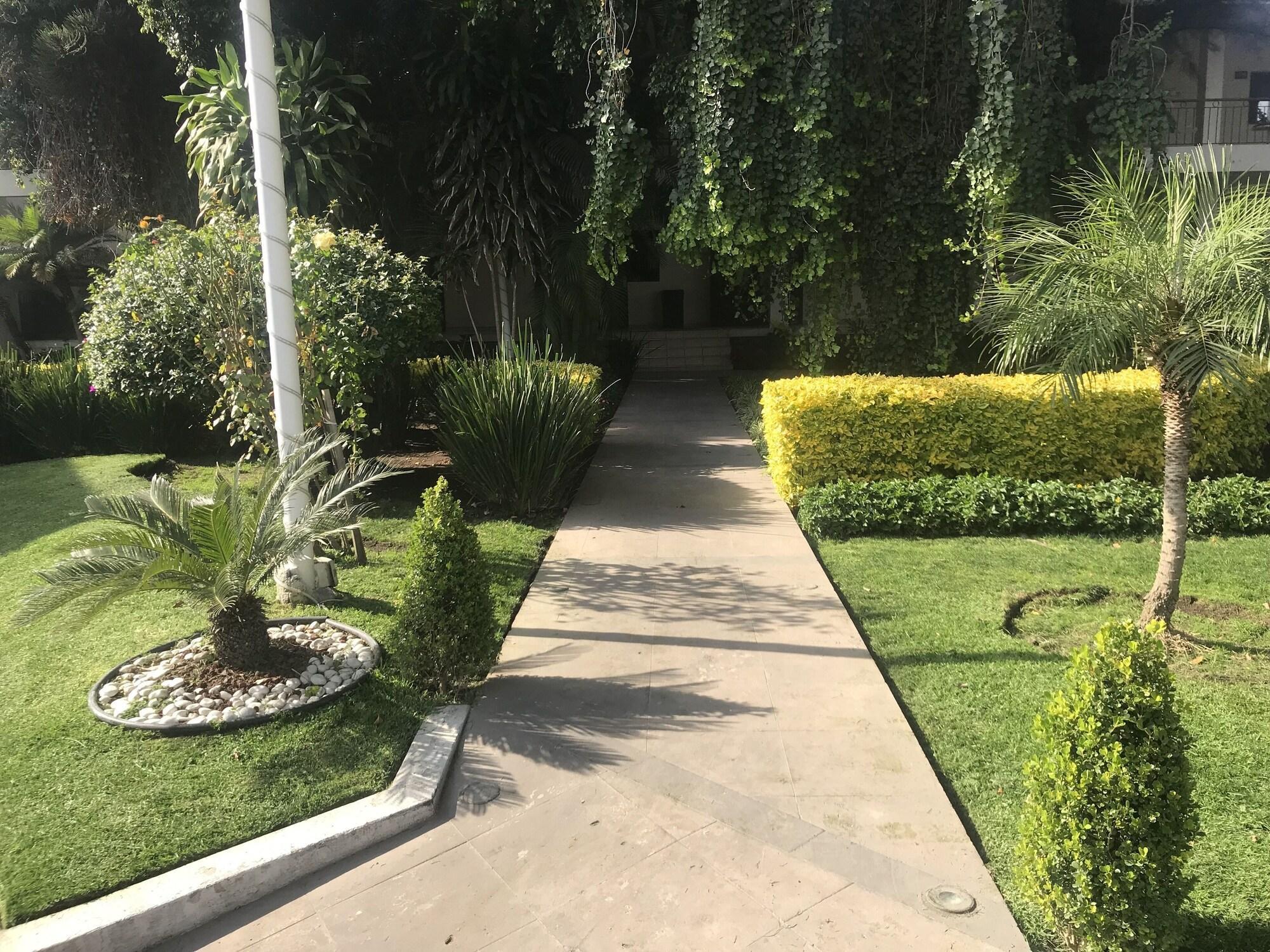 Hotel Ronda Minerva Guadalajara Exterior photo